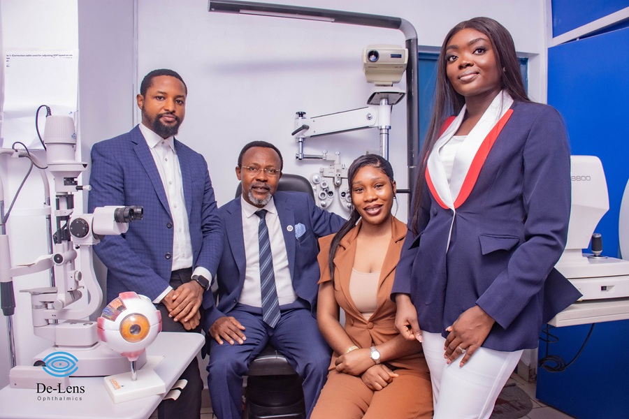 De-Lens Ophthalmics Doctors